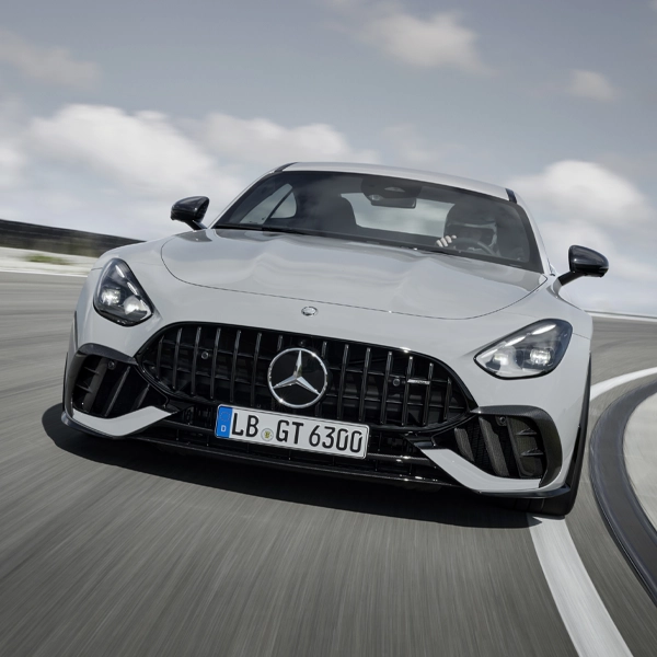 Nuova Mercedes-AMG GT 63 PRO 4MATIC+