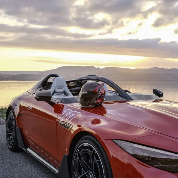 La nuova Mercedes-AMG PureSpeed