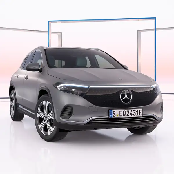 Otto modelli della Stella pronti per i neopatentati: Diesel, benzina e anche full electric